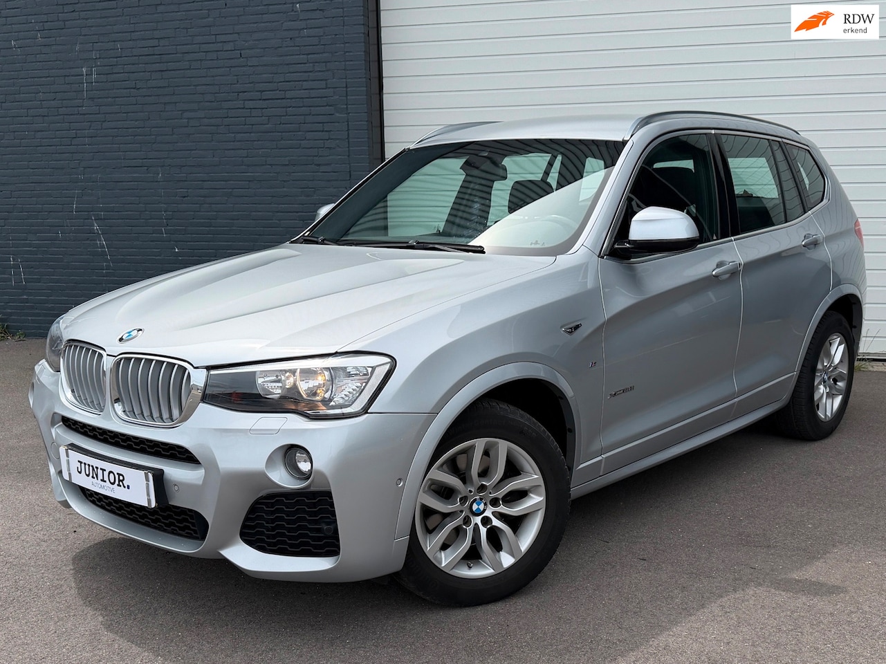 BMW X3 - XDrive28i High Executive M-PAKKET/HEAD-UP/LEDER/FACELIFT - AutoWereld.nl