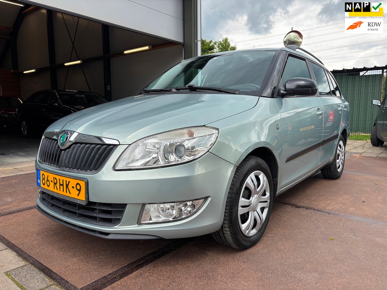 Skoda Fabia Combi - 1.2 TSI Ambition Airco Cruise - AutoWereld.nl