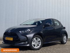 Toyota Yaris - 1.5 Hybrid 115 Active Limited Trekhaak Parkeersensoren Stoel Stuurverwarming Carplay Andro