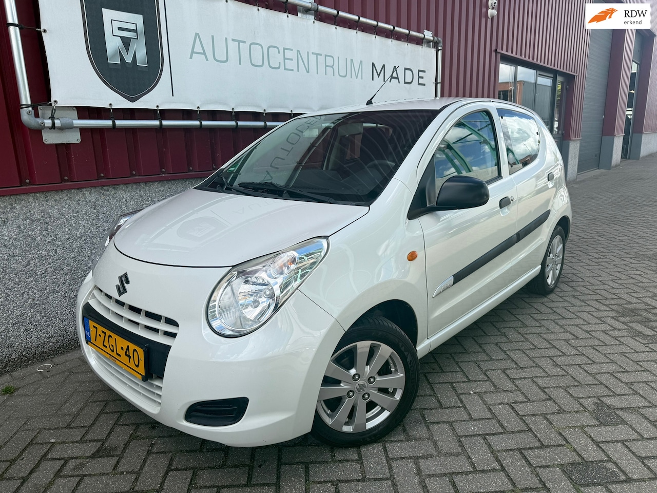 Suzuki Alto - 1.0 Celebration EASSS // Airco // 88DKM NAP - AutoWereld.nl