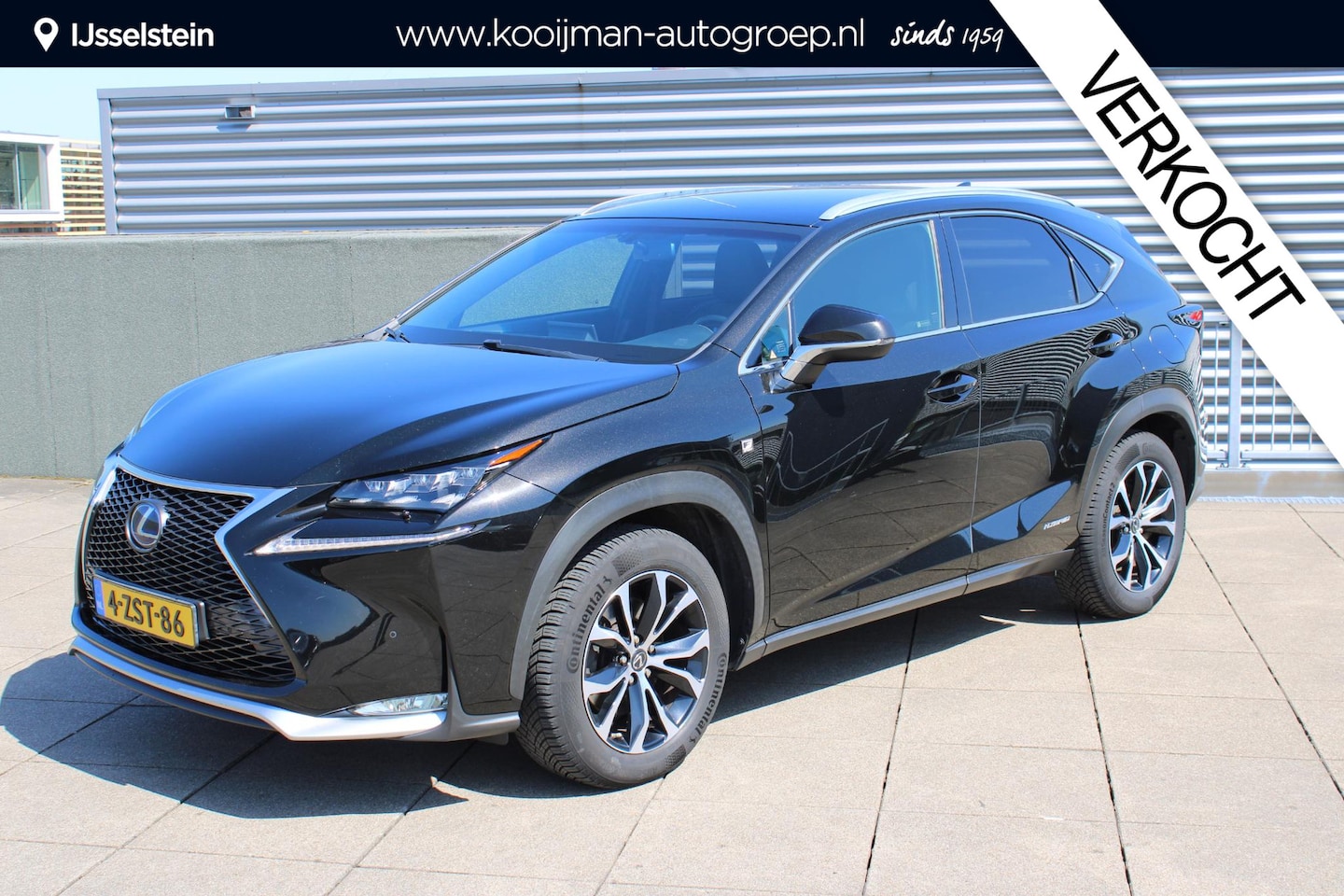 Lexus NX - 300h AWD F Sport Line Lederen bekleding / Stoelverwarming / All season banden - AutoWereld.nl