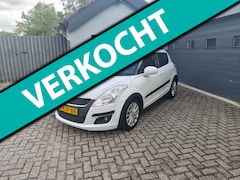 Suzuki Swift - 1.2 Exclusive, Panoramadak, Cruise control, Climate control, Navi, Automaat
