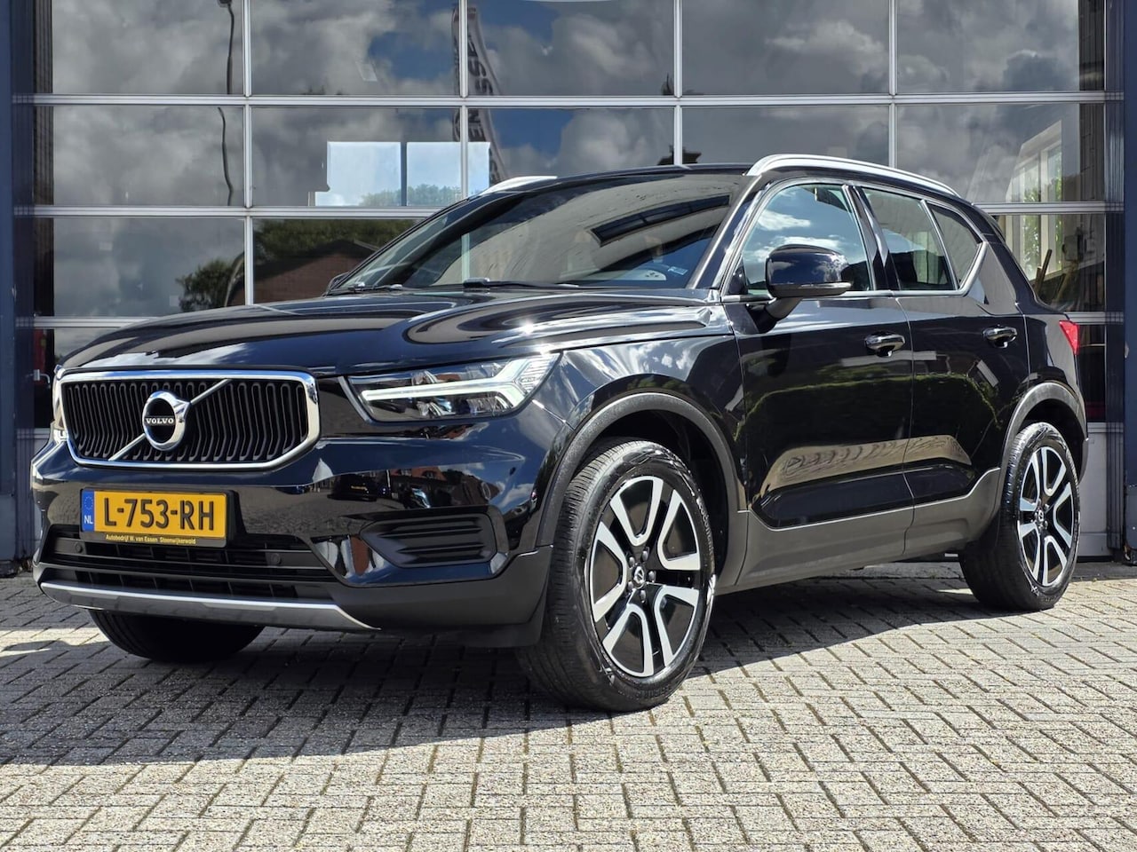 Volvo XC40 - 1.5 T2 Momentum Business 1.5 T2 Momentum Business - AutoWereld.nl