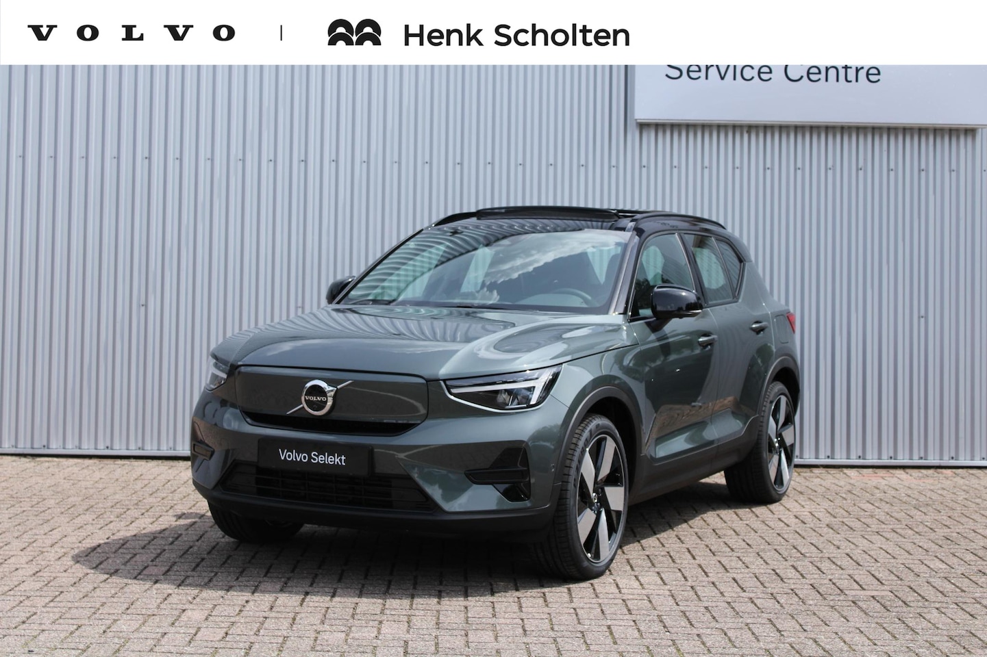 Volvo EX40 - Single Motor Extended Range Plus Europa 82 kWh | Panorama dak| Harman Kardon| 360 graden C - AutoWereld.nl