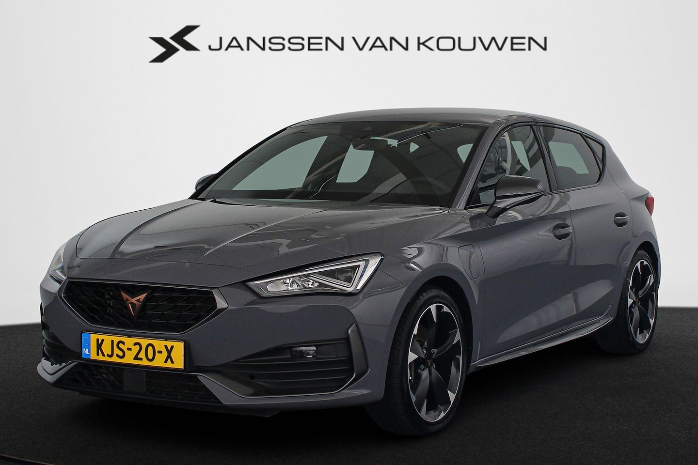 CUPRA Leon - 1.4 e-Hybrid Essential Stuur-Stoelverwarming Keyless Apple CarPlay - AutoWereld.nl