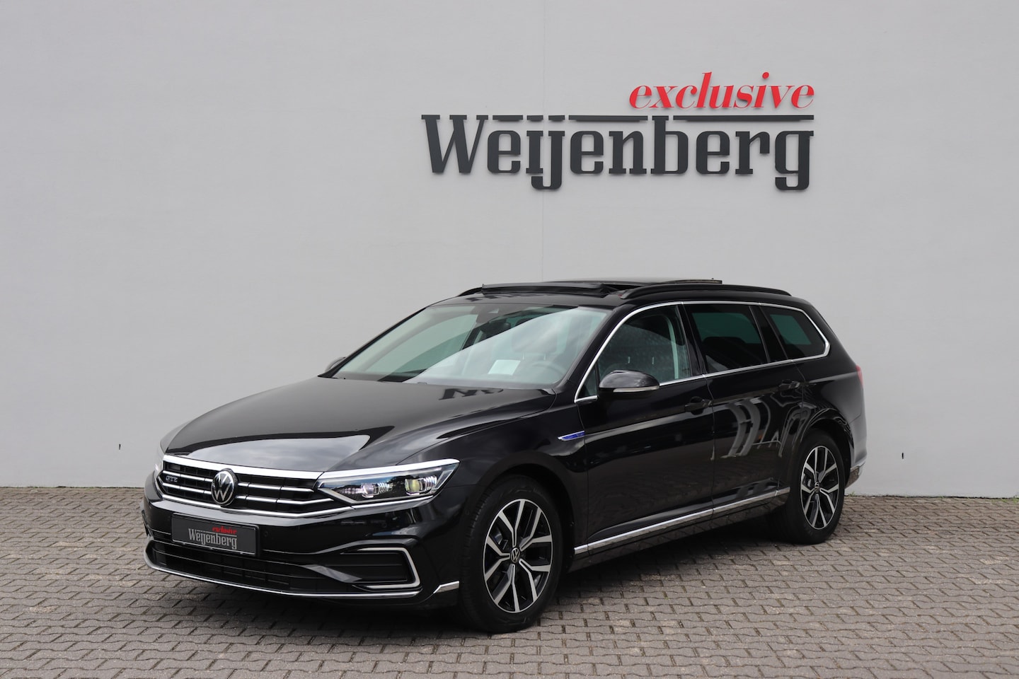 Volkswagen Passat Variant - 1.4 TSI PHEV GTE Trekhaak Pano Massage HU display - AutoWereld.nl