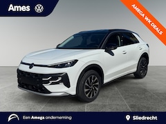 Volkswagen T-Roc - 1.5 eTSI 115pk DSG Life First Edition | Dodehoeksensoren | Adaptive Cruise Control | Stoel
