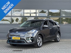 Kia e-Niro - EXECUTIVELINE 64 KWH (100% SOH) I DEALER ONDERHOUDEN I 3-FASE LADEN I SCHUIF/KANTELDAK I A