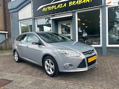 Ford Focus Wagon - 1.6 EcoBoost Titanium/ CLIMA/ CRUISE/ STOELVERW/ XENON/ BLUETOOTH/ PDC