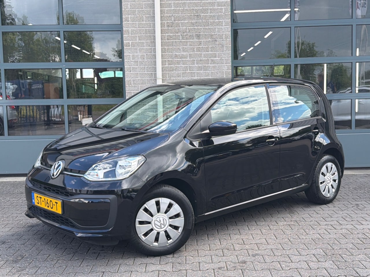 Volkswagen Up! - 1.0 BMT move up! |AIRCO|5 DEURS| - AutoWereld.nl