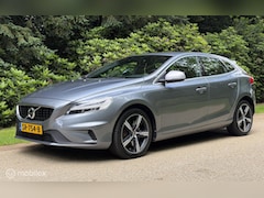 Volvo V40 - 2.0 T4 190PK Automaat Trekhaak Clima Cruise Leer