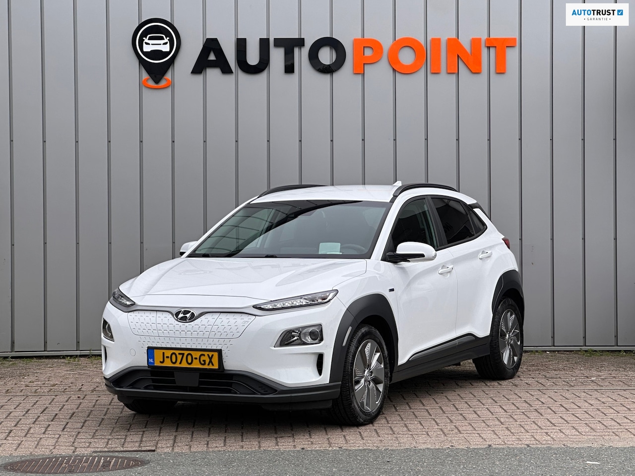 Hyundai Kona Electric - EV Fashion 64 kWh fase 3 SOH 100% HEAD UP WARMTEPOMP - AutoWereld.nl