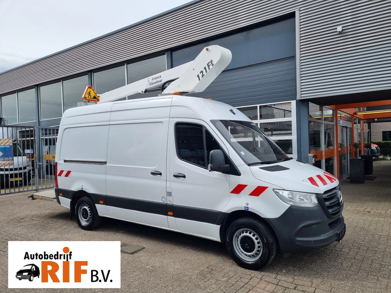 Mercedes-Benz Sprinter - 316 CDI/ Hoogwerker/ Platform 12.5m/ 889 WH - AutoWereld.nl