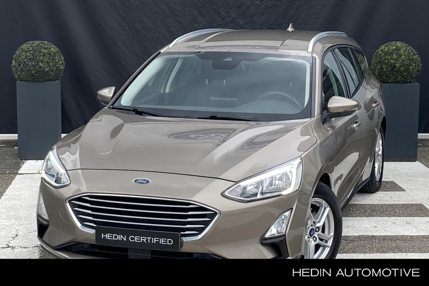 Ford Focus Wagon - 1.0 EcoBoost Trend Edition Business | Winterpack | Comfortpack | Navigatie | Winterbanden - AutoWereld.nl