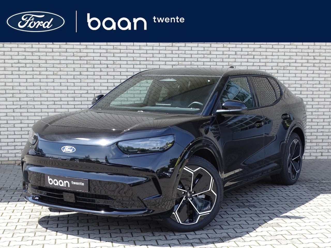Ford Capri - Premium Extended Range RWD 79 kWh | Pano dak | B&O | 21 inch | AGR stoelen | Trekhaak | - AutoWereld.nl