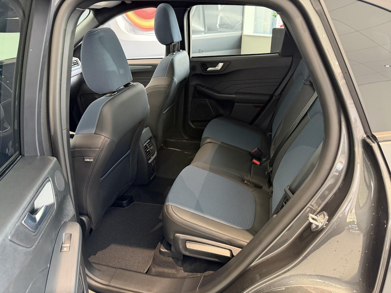 Ford Kuga - 2.5 PHEV Sound Edition 2.5 PHEV Sound Edition - AutoWereld.nl