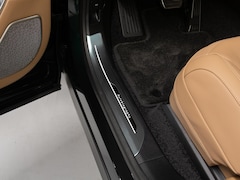 Land Rover Range Rover - 3.0 P550e Autobiography PHEV British Racing Green SV met Caraway leverbaar vanaf 05/2026