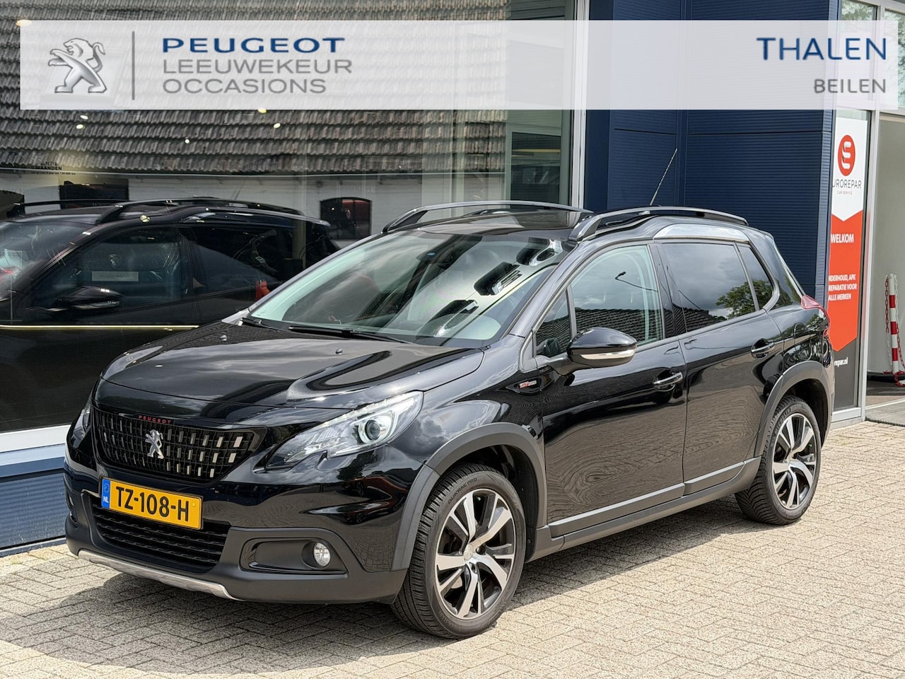 Peugeot 2008 - 1.2 Turbo 110 PK GT-Line | Vol-Automaat | Full Map Navigatie | Panoramadak | Parkeersensor - AutoWereld.nl