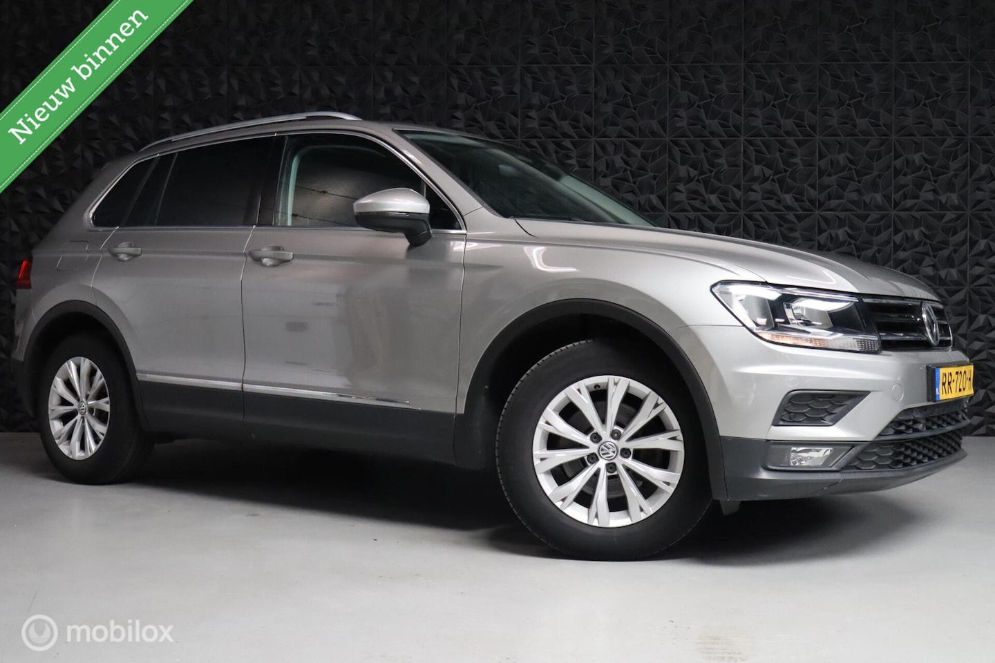 Volkswagen Tiguan - 1.4 TSI Comfortline Business | Carplay | - AutoWereld.nl