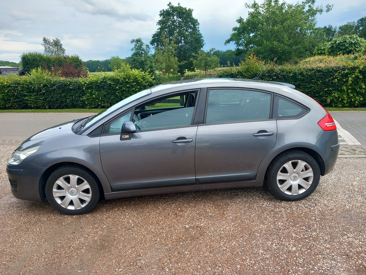 Citroën C4 - 1.4 16V Prestige Climat /Cruise Control! NW APK. - AutoWereld.nl