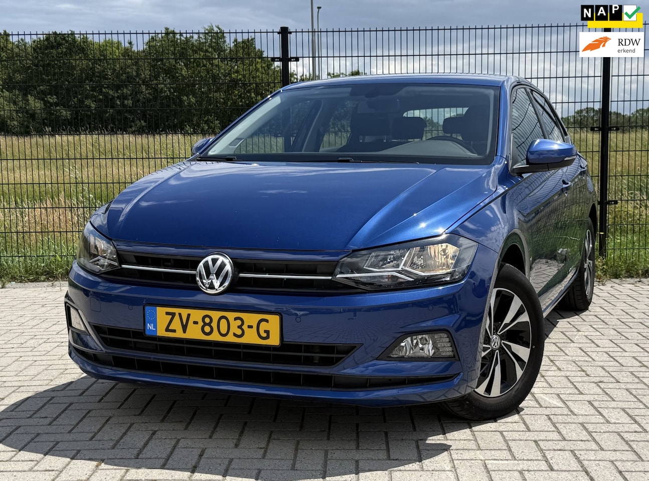 Volkswagen Polo - 1.0 TSI Comfortline Business | ACC | Carplay | PDC | Navi | - AutoWereld.nl