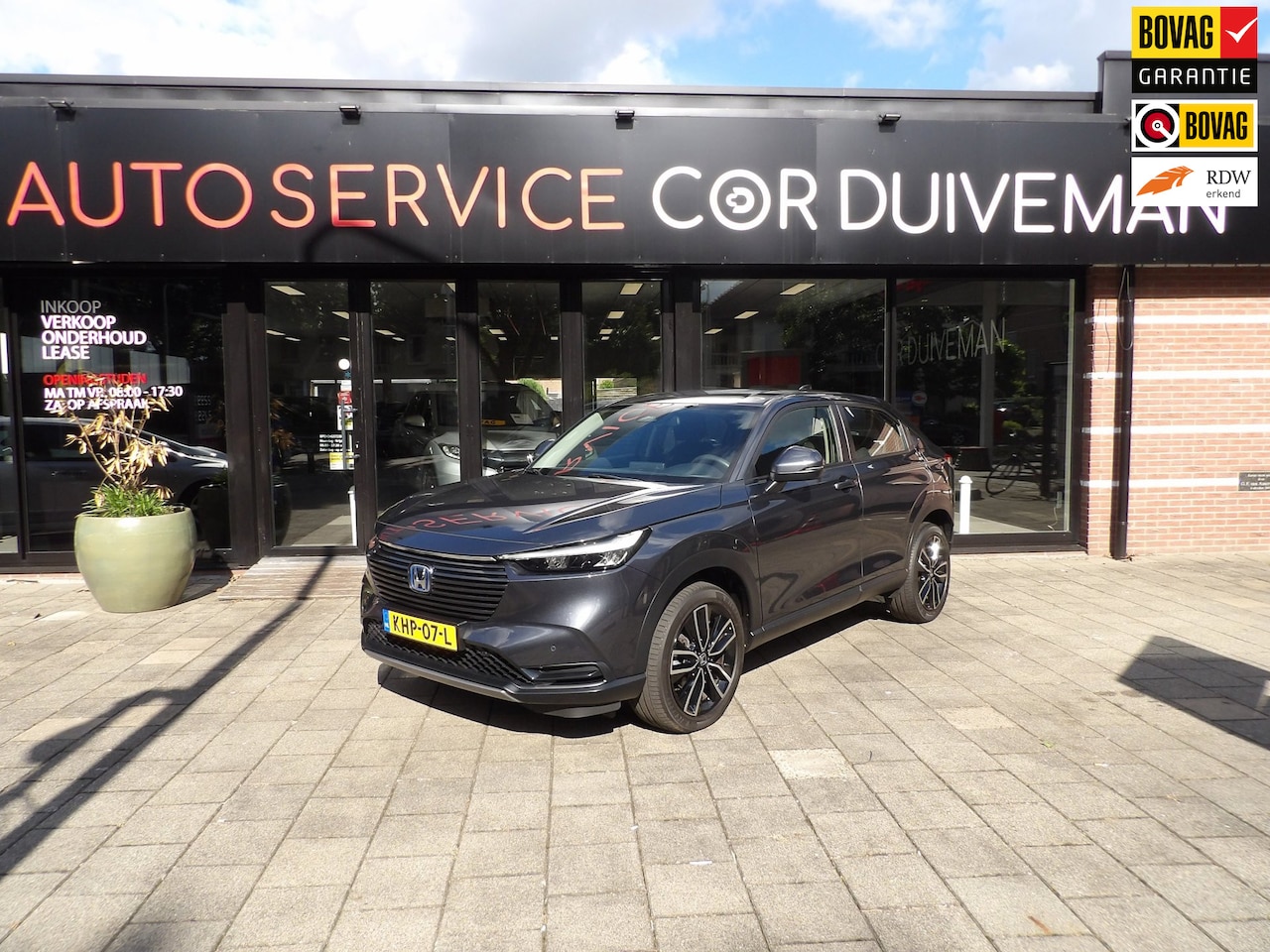 Honda HR-V - 1.5 e:HEV Elegance VOLLEDIG HONDA ONDERHOUDEN INCL AFLEVERING EN BOVAG GARANTIE - AutoWereld.nl