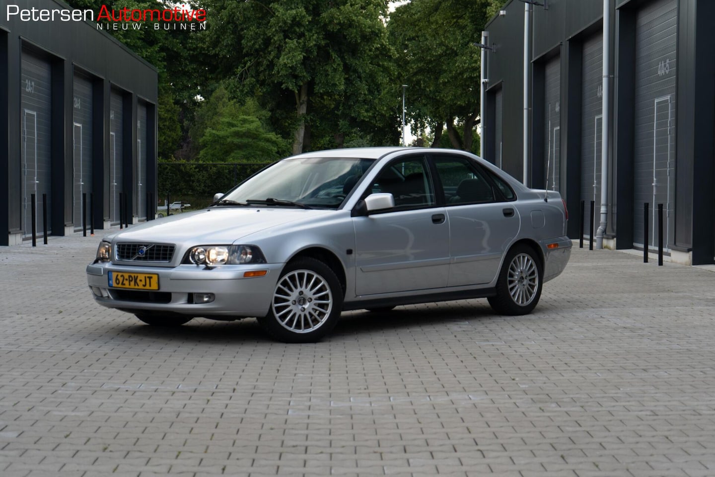 Volvo S40 - 2.0 Europa Prestige *Leder* Cruise* Stoelverwarming* - AutoWereld.nl