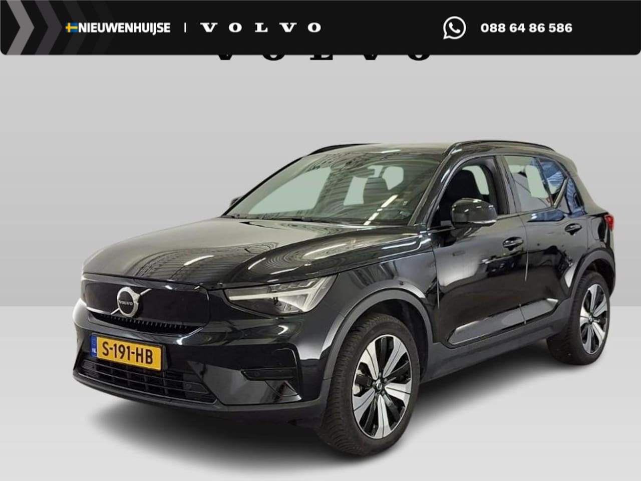 Volvo XC40 - Recharge Core | Cruise Control | Parkeercamera | Stoel-/Stuurverwarming | DAB+ | Navigatie - AutoWereld.nl