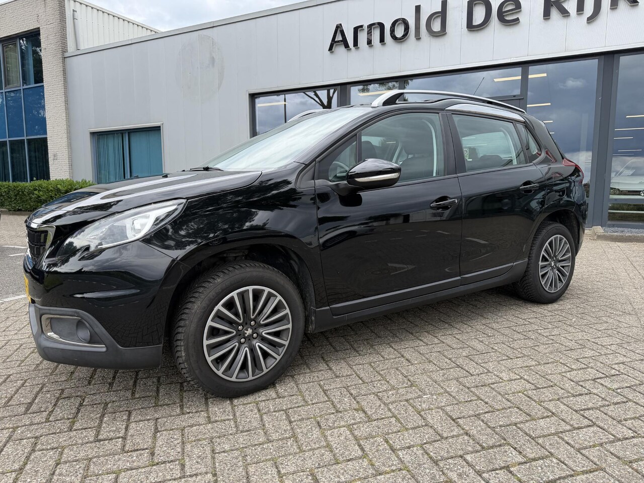 Peugeot 2008 - 1.2 PureTech Blue Lion 1.2 PureTech Blue Lion - AutoWereld.nl