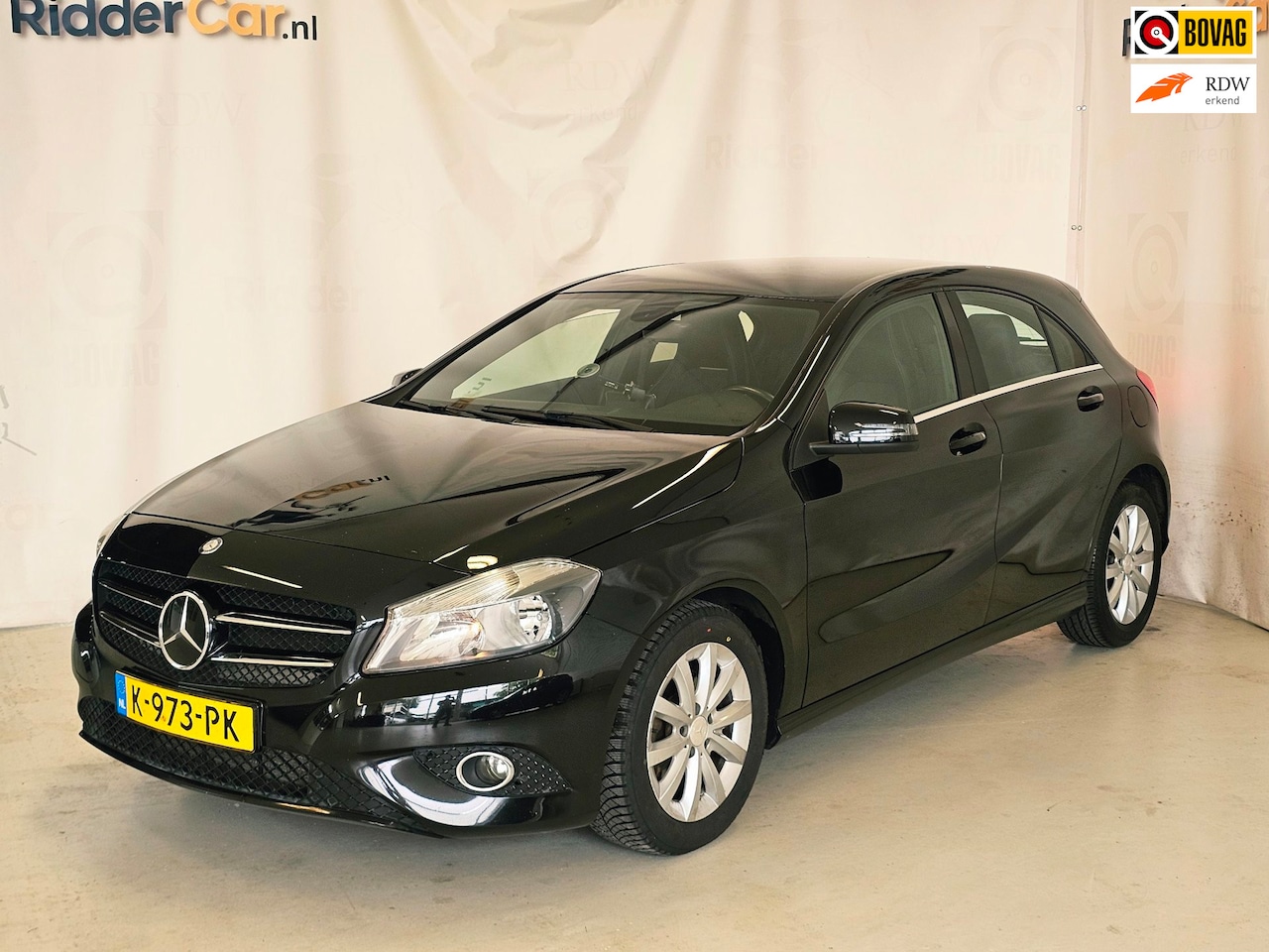 Mercedes-Benz A-klasse - 180 Ambition|NAVI|ACHTERCAMERA|STOELVERW|ELEK RAMEN| - AutoWereld.nl
