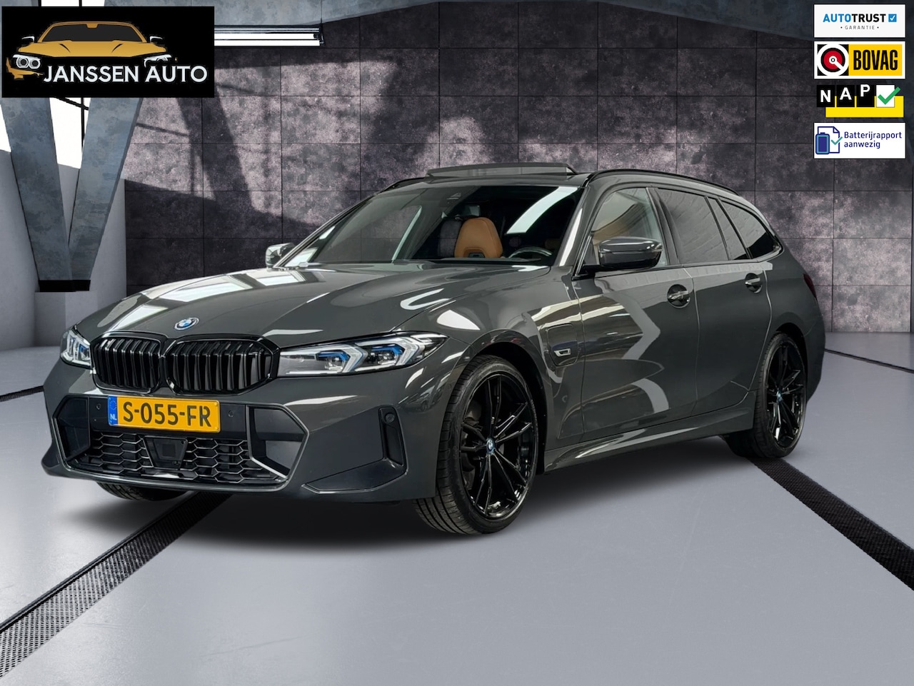 BMW 3-serie Touring - 330e M-Sport | Dravitgrau | Kuipstoelen |SOH 92% | Pano | NL Auto | Fabrieksgarantie | Top - AutoWereld.nl