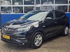 Opel Grandland X - 1.2 Turbo Business Executive / Automaat / Trekhaak / Carplay / Stoelverwarming / Stuurverw