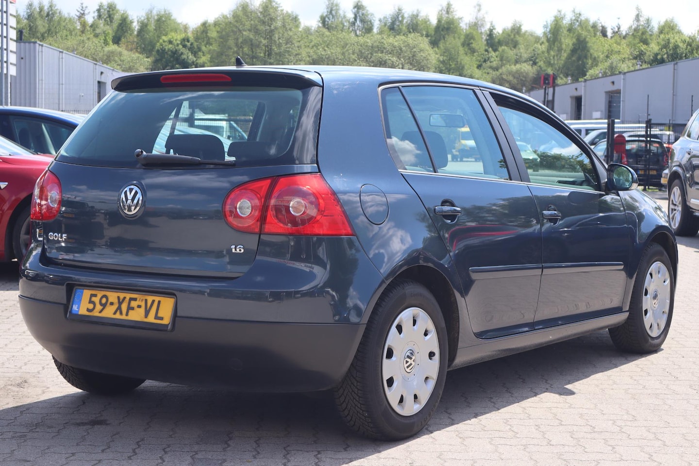 Volkswagen Golf - 1.6 Optive 3 | Automaat | NIEUWE APK | Airconditioning | Cruise control - AutoWereld.nl