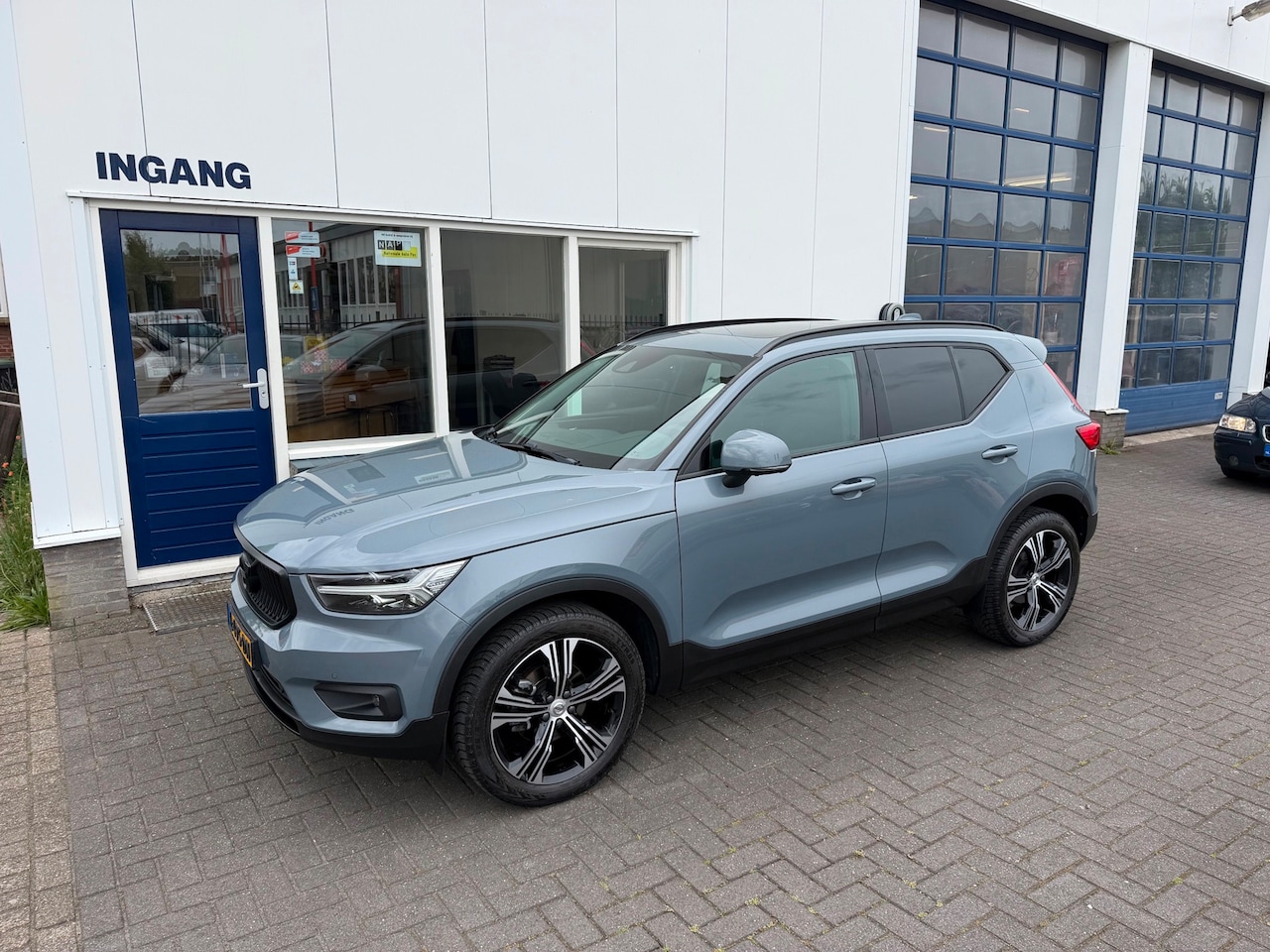 Volvo XC40 - 1.5 T2 Business Pro 1.5 T2 Business Pro - AutoWereld.nl
