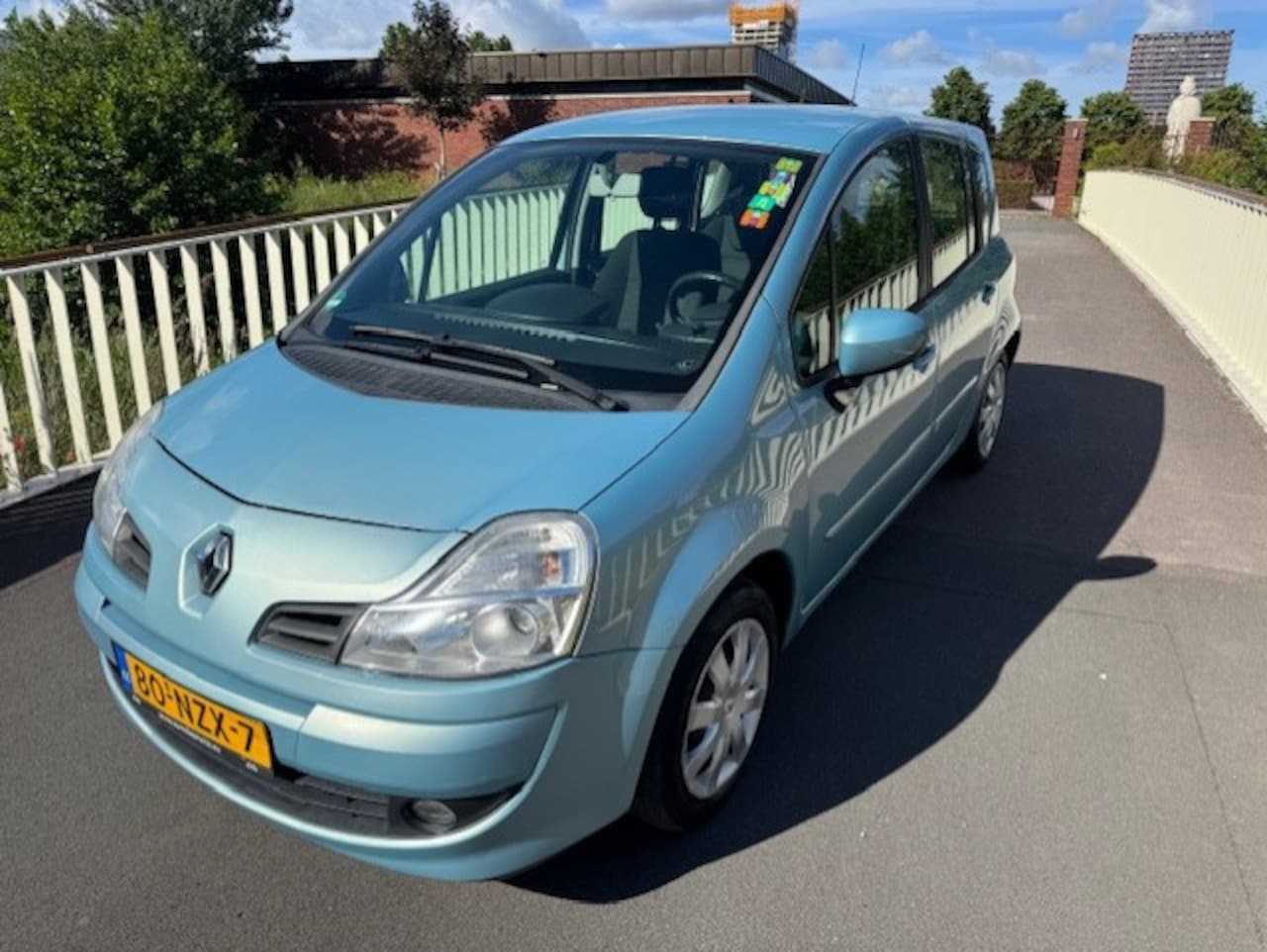 Renault Grand Modus - 1.6-16V Night & Day - AutoWereld.nl