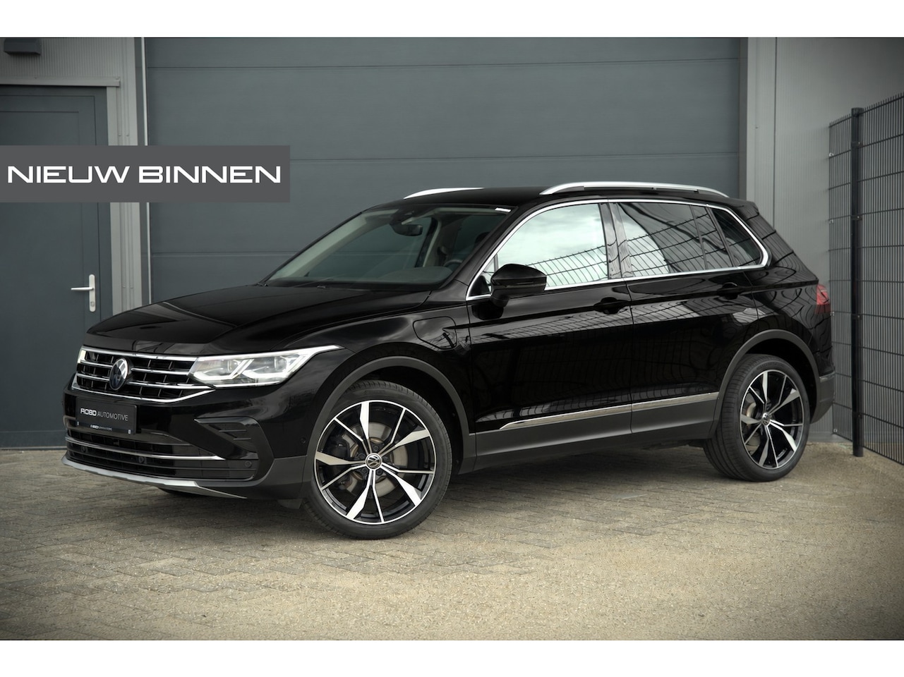 Volkswagen Tiguan - 1.4 TSI eHybrid Elegance Business | Stoelverwarming | Stuurverwarming | Massage | iQ Light - AutoWereld.nl