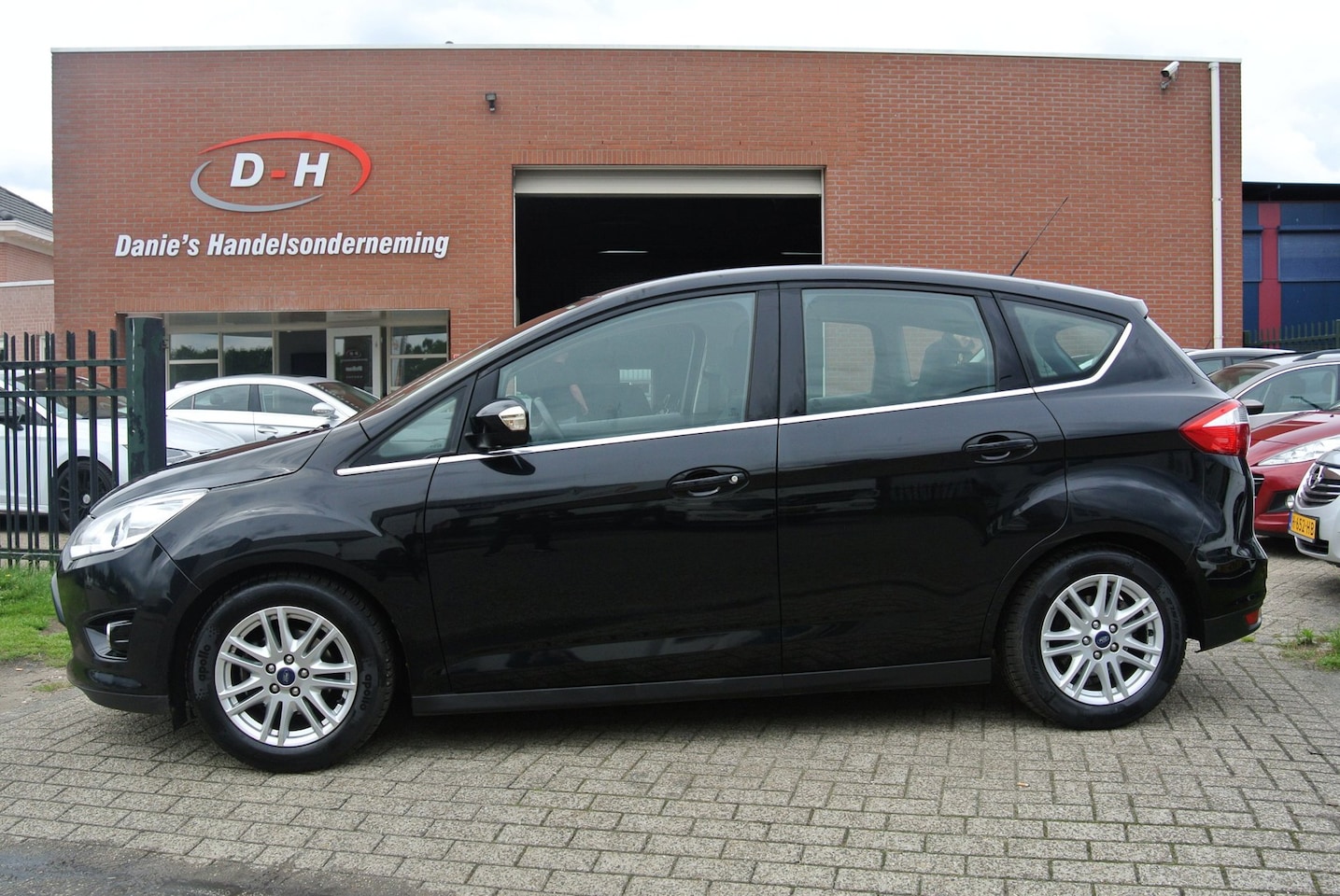 Ford C-Max - 1.0 Titanium airco apk 18-04-2027 inruil mogelijk nap - AutoWereld.nl