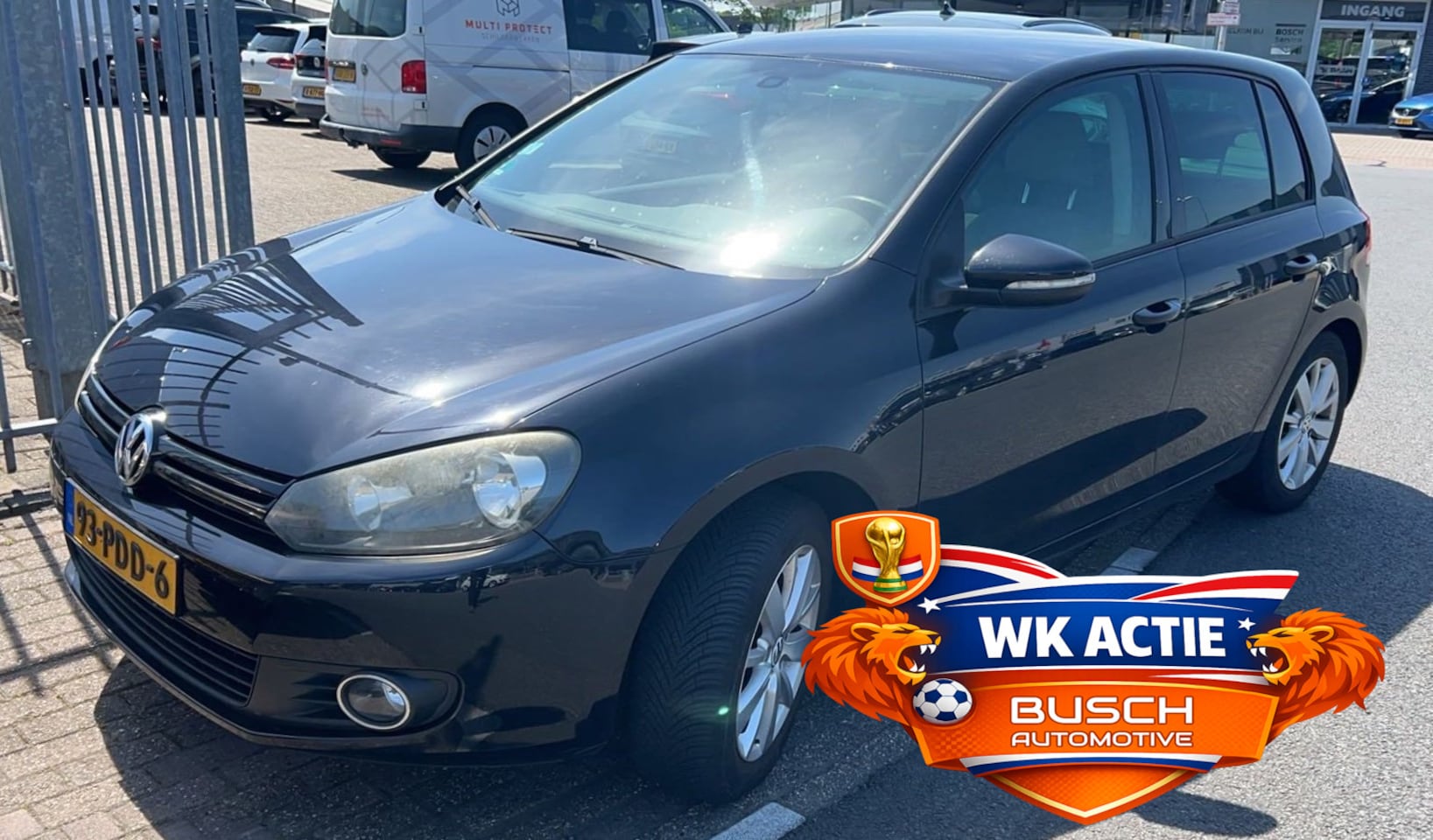 Volkswagen Golf - 1.2 TSI 5 deurs Tour II BlueMotion | AIRCO | - AutoWereld.nl