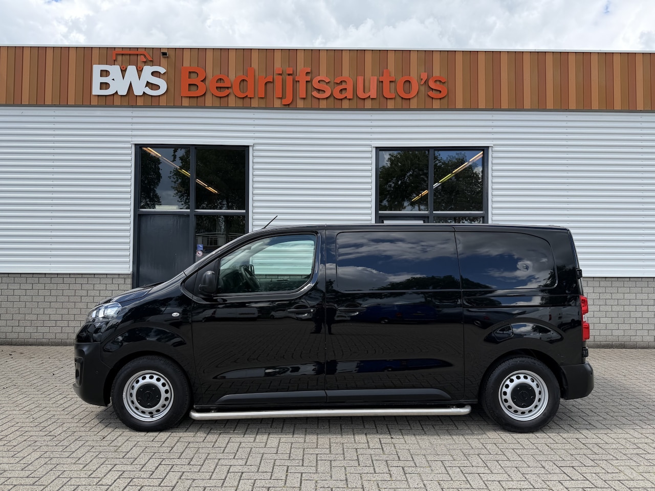 Opel Vivaro - 1.5 CDTI L2H1 Selection / vaste prijs rijklaar € 18.950 ex btw / lease vanaf € / dubbele s - AutoWereld.nl