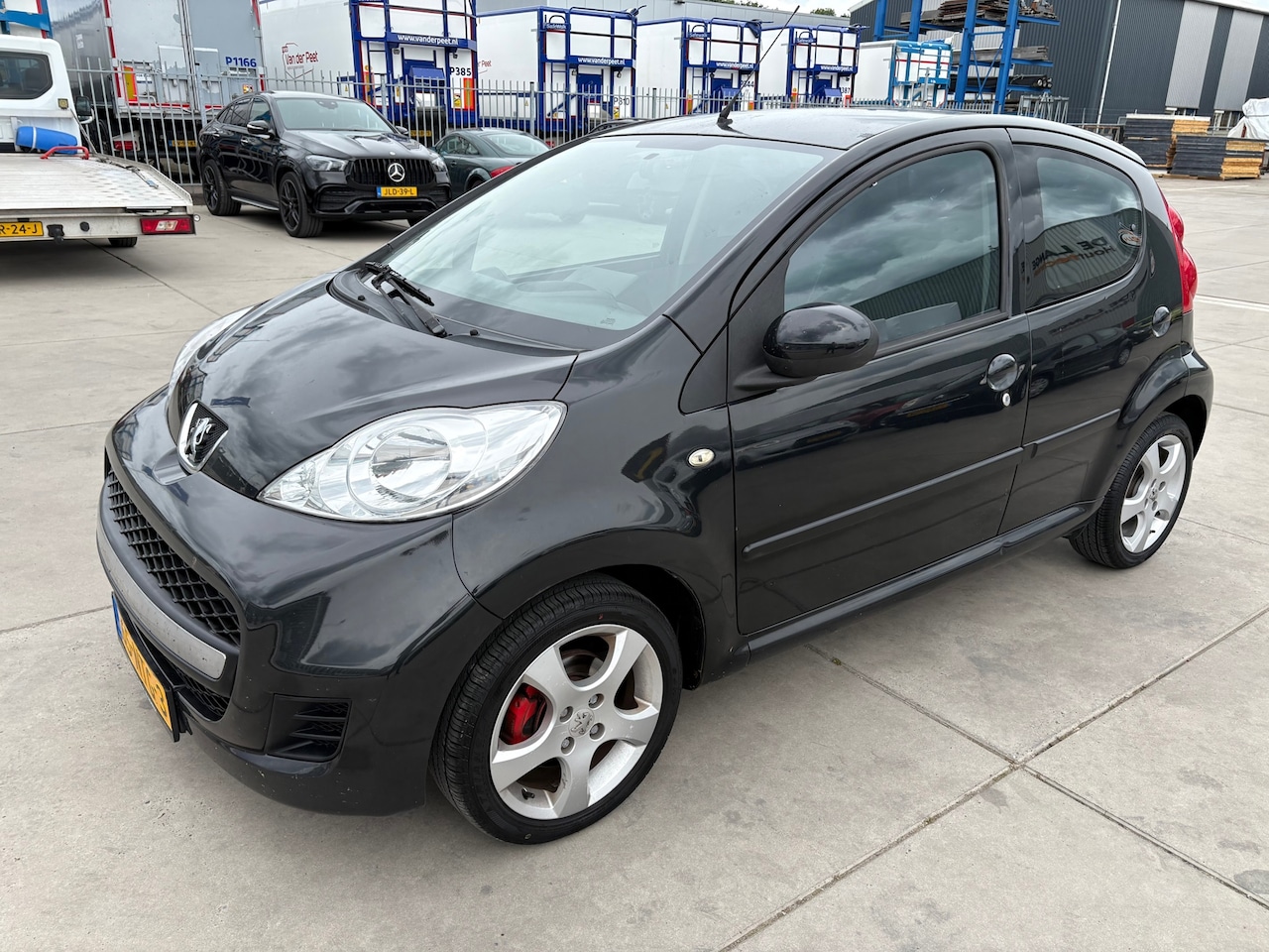 Peugeot 107 - 1.0-12V XS Automaat Airco Carplay Navi BT AUX - AutoWereld.nl