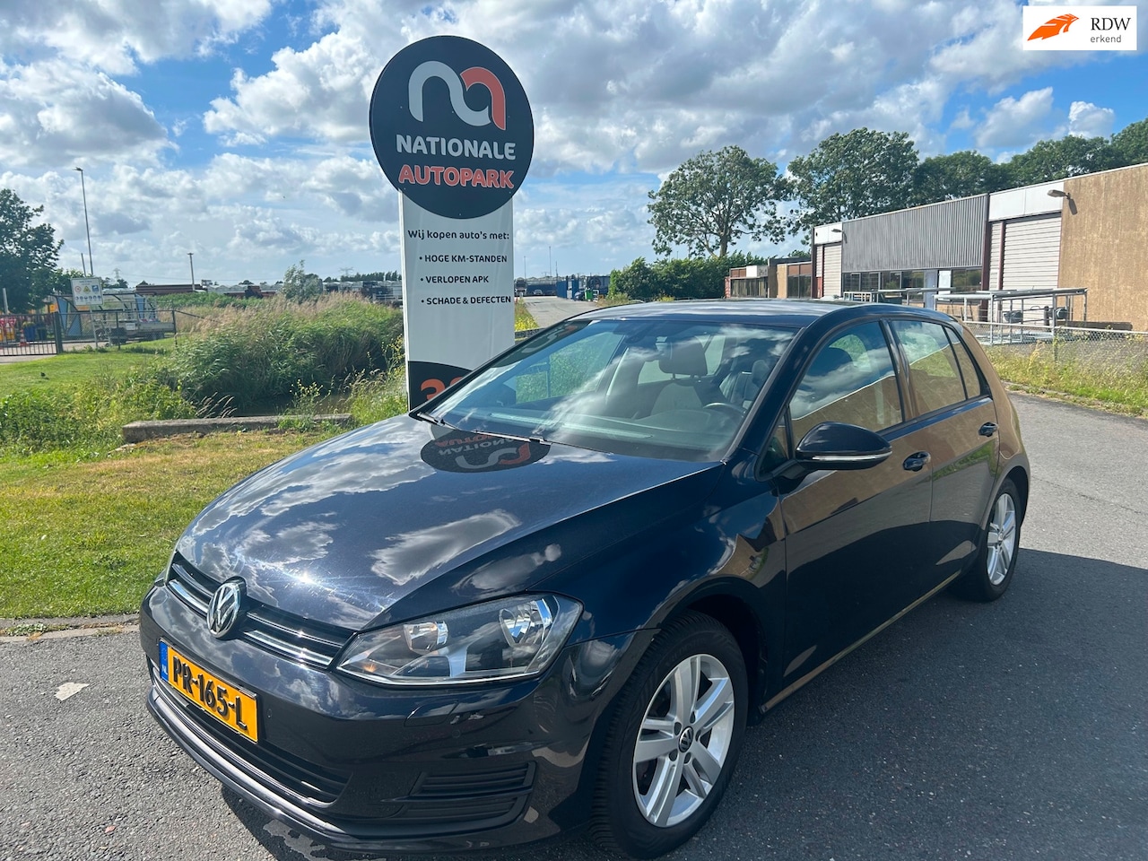 Volkswagen Golf - | 2015 | 1.4 TSI Business Edition R Connected | APK | Automaat - AutoWereld.nl