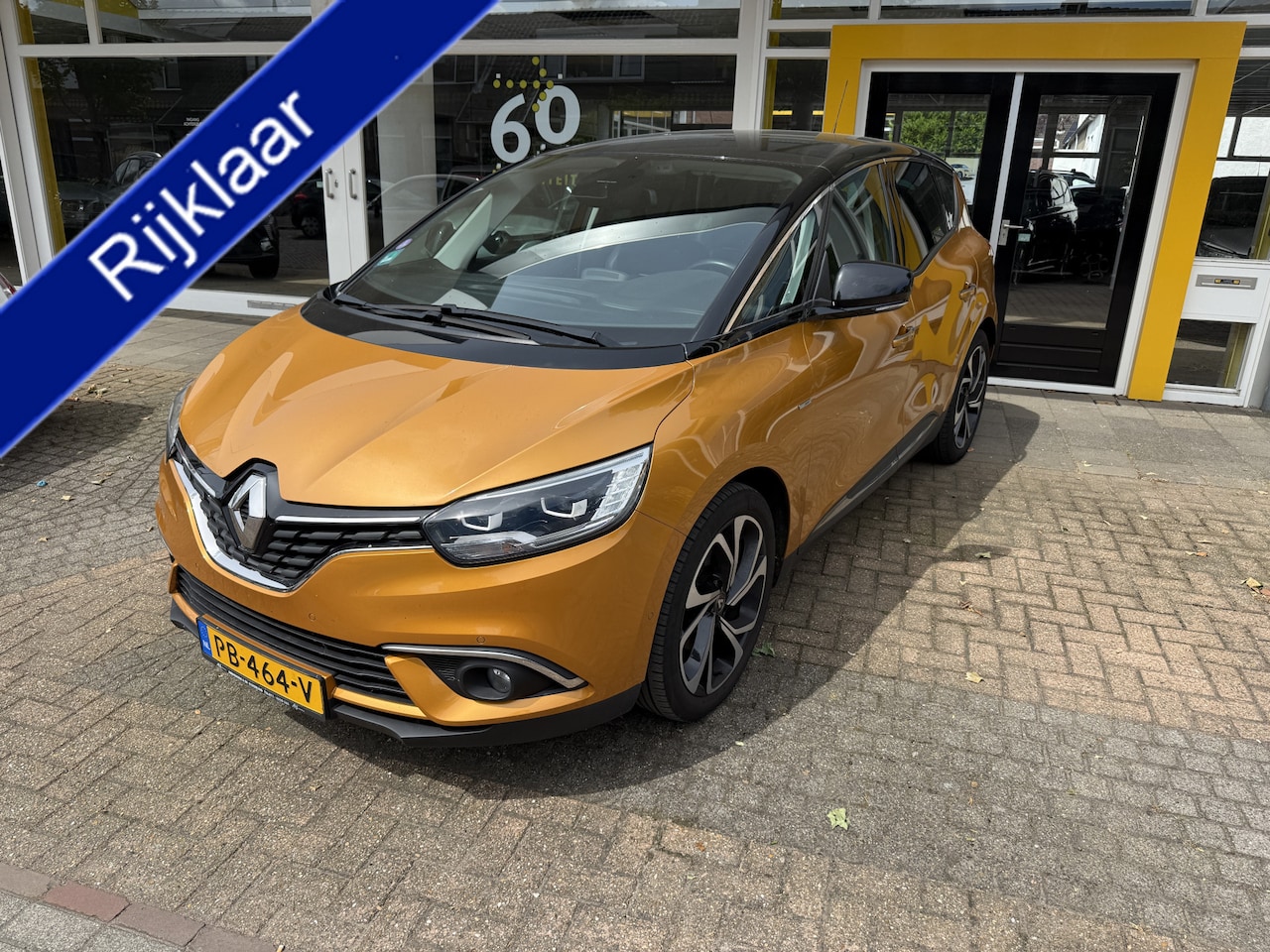 Renault Scénic - 1.2 TCe Bose CAAMERA TREKHAAK LICHTM.VELGEN PARKEERSENSOREN V+A - AutoWereld.nl