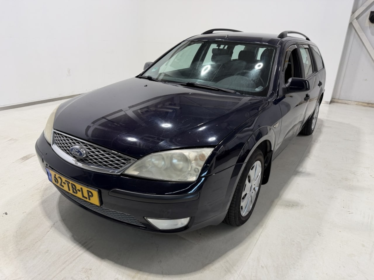 Ford Mondeo Wagon - 1.8-16V Champion 1.8-16V Champion - AutoWereld.nl