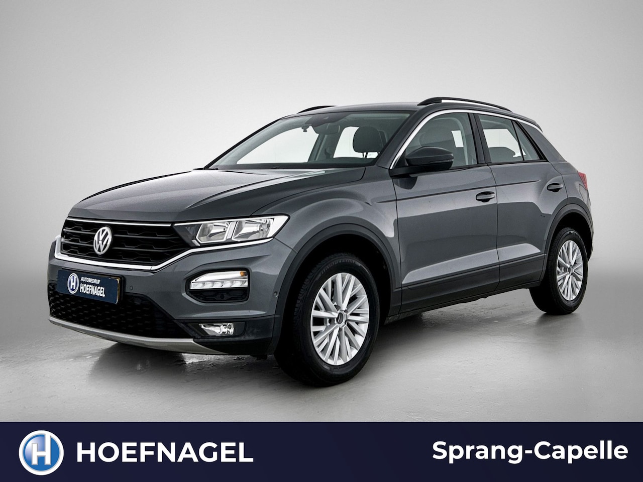 Volkswagen T-Roc - 1.5 TSI Style | Camera | CarPlay | Adaptive Cruise | Stoel-/Stuurverwarming - AutoWereld.nl