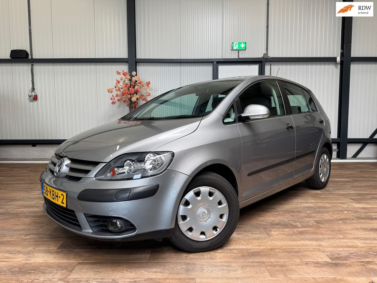 Volkswagen Golf Plus - 1.6 Turijn / AIRCO / DSG automaat / - AutoWereld.nl