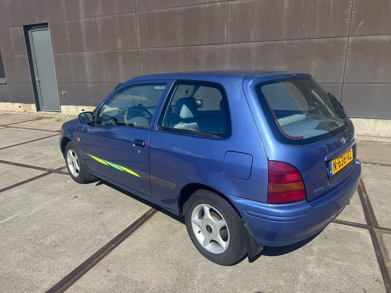 Toyota Starlet - 1.3-16V GTSi 1.3-16V GTSi - AutoWereld.nl