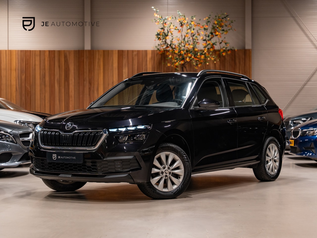 Skoda Kamiq - 1.0 TSI Business Edition DSG, Apple Carplay, Android Auto, ACC, Voll Led, PDC, Volledig On - AutoWereld.nl