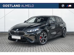 BMW 1-serie - 120 M Sport Automaat / Sportstoelen / Comfort Access / Iconic Glow / Head-Up / Harman-Kard