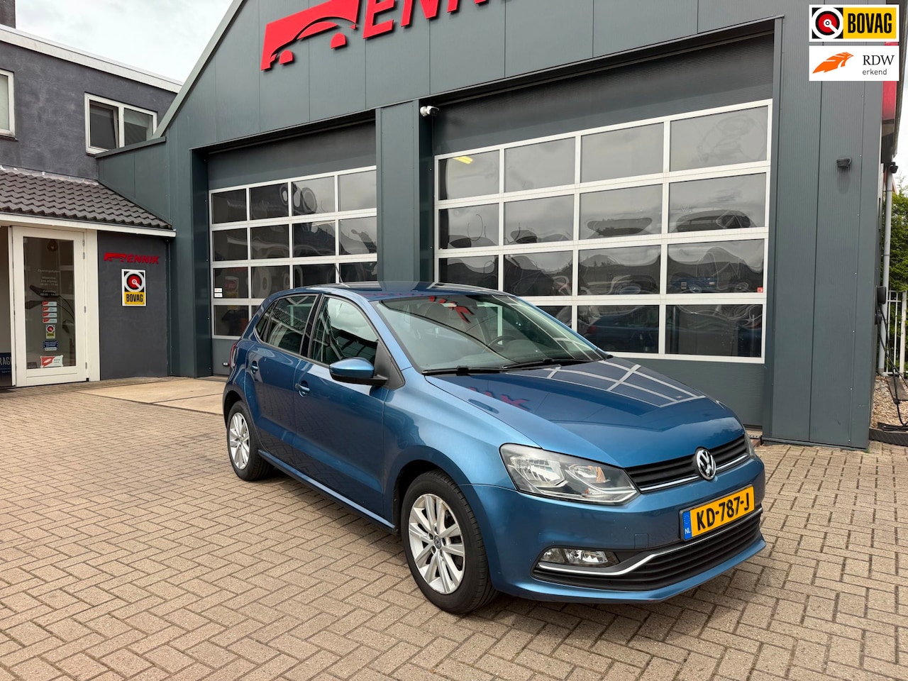 Volkswagen Polo - 1.0 Comfortline / Airco / Trekhaak / Volledig onderhouden - AutoWereld.nl