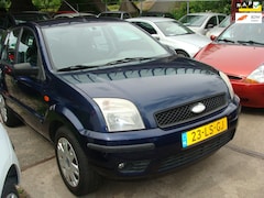 Ford Fusion - 1.4-16V Trend st bekr elek pak nap apk
